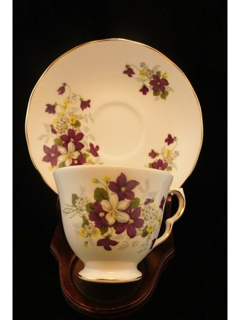 Royal Vale English Bone China Tea Cup Saucer With Violets Design Gold Trim